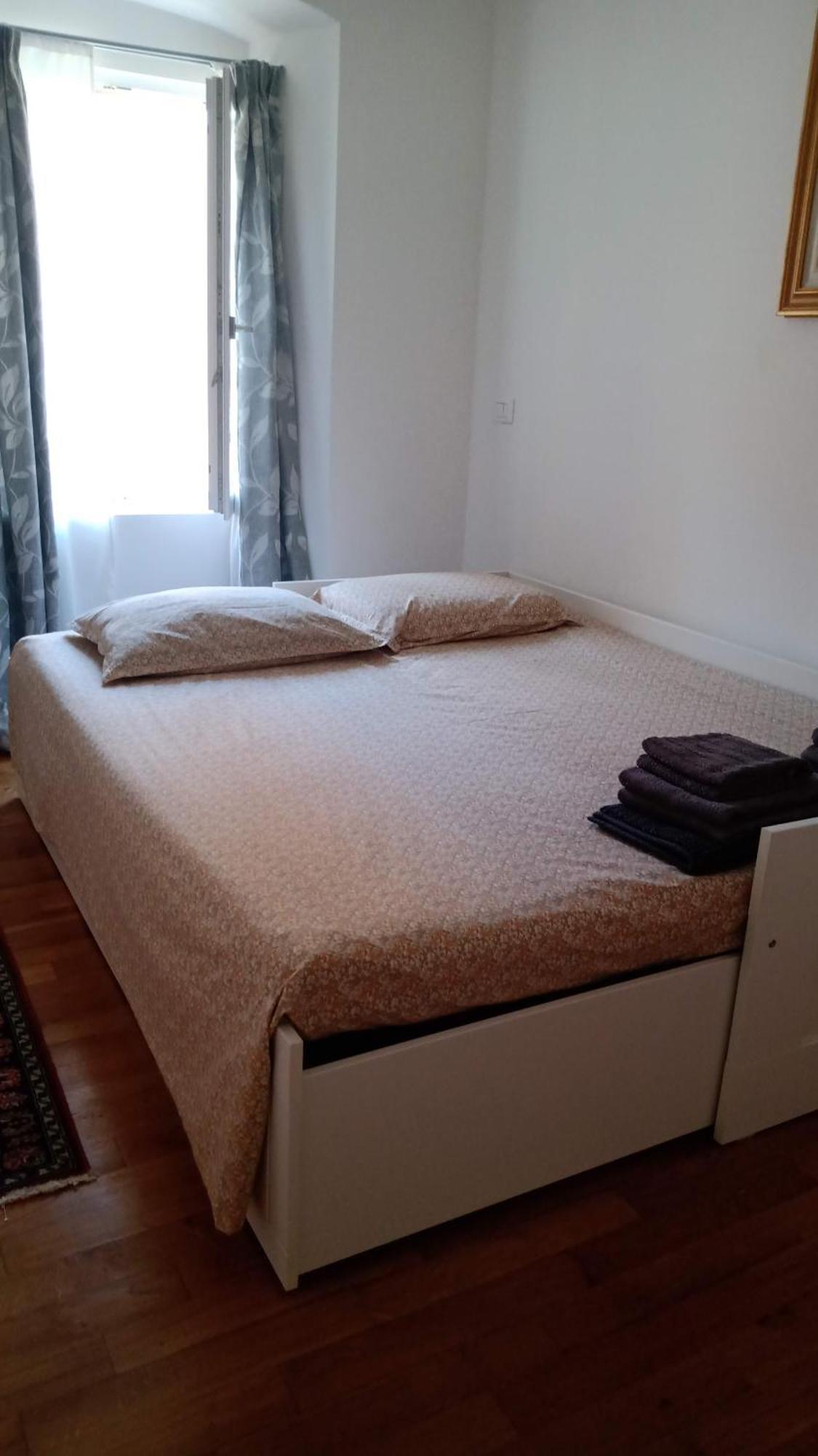 Casa Renova, Intero Appartamento, 2 Camere, Max 4 Ospiti, Trieste Zona Storica 외부 사진