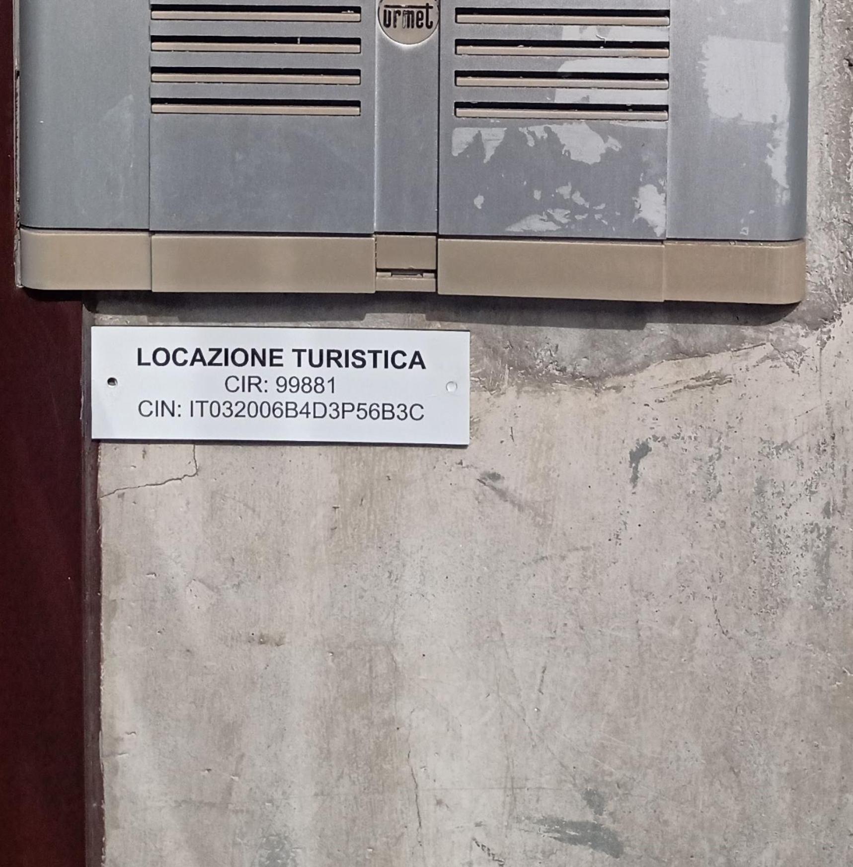 Casa Renova, Intero Appartamento, 2 Camere, Max 4 Ospiti, Trieste Zona Storica 외부 사진